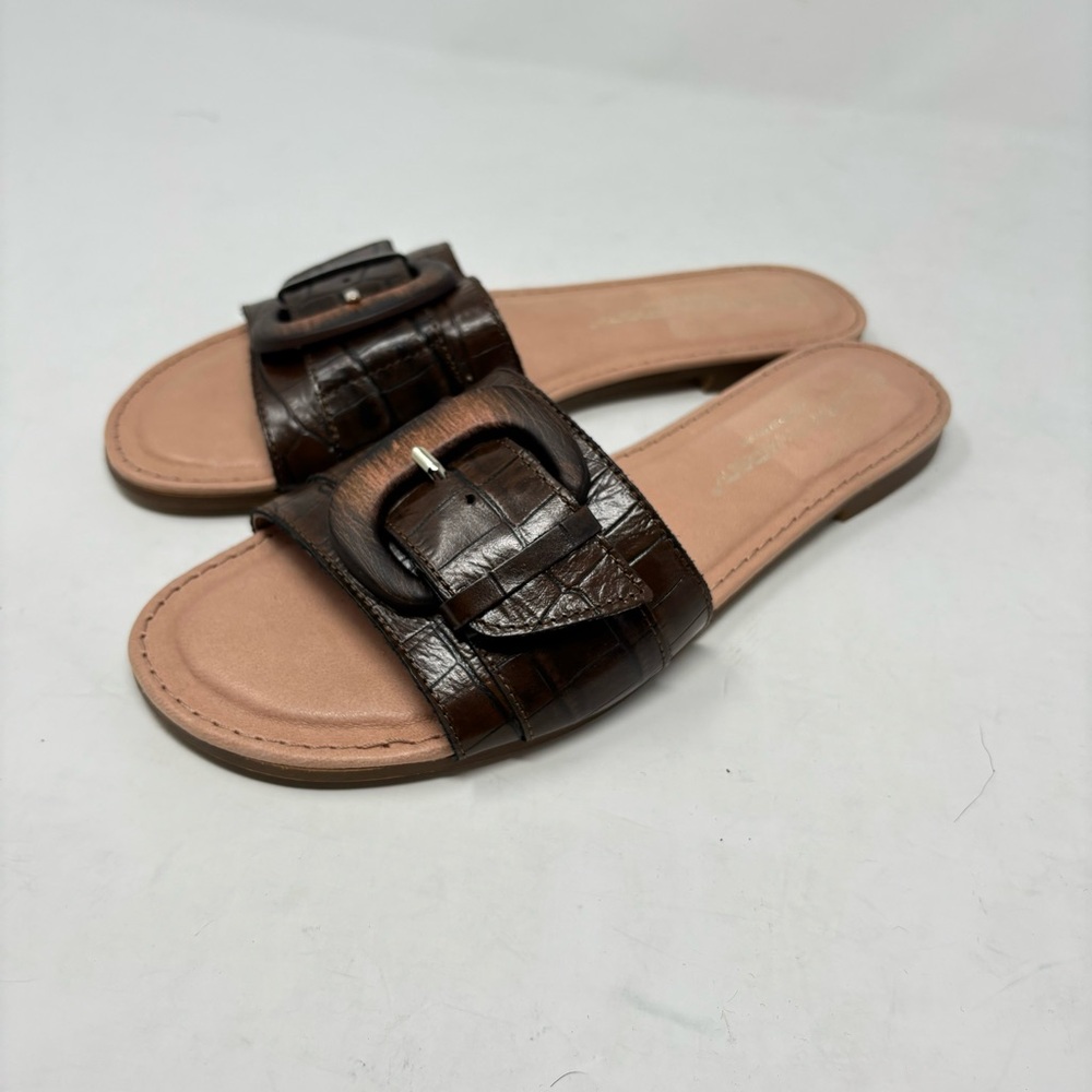 Unity In Diversity Alzira Coco Brown Leather Buck… - image 1